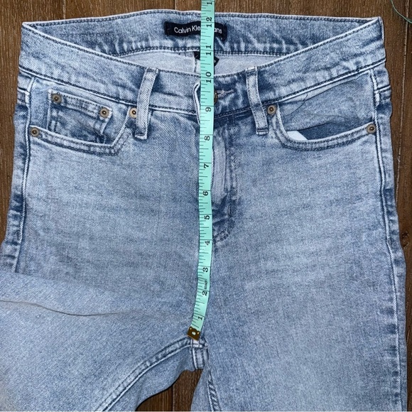Vintage Calvin Klein Jeans Women’s 26 High Rise Straight Ankle Crop - Picture 4 of 10